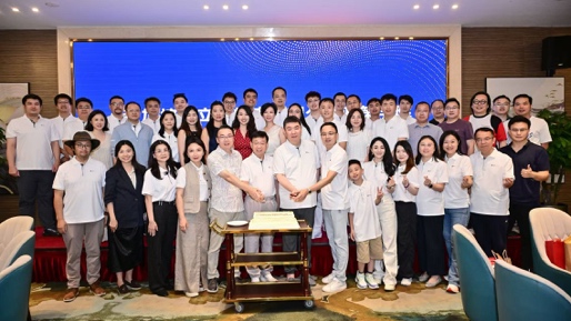 Forged in the Lion City, Reunited by the Huangpu River | LKYSPP     MPAM Class of 2025 Celebrates First Graduation Anniversary in Shanghai