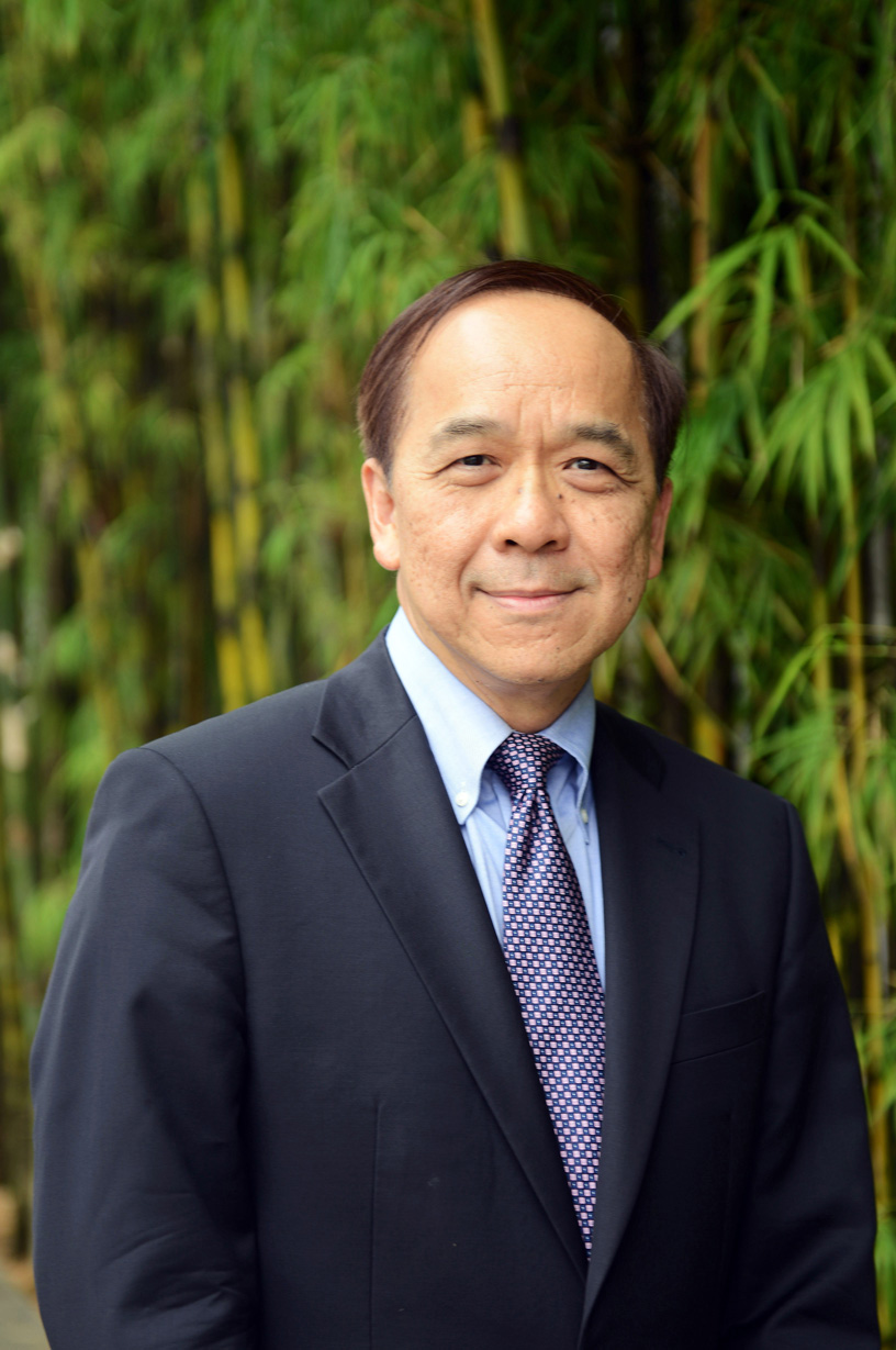 Prof Khong Yuen Foong