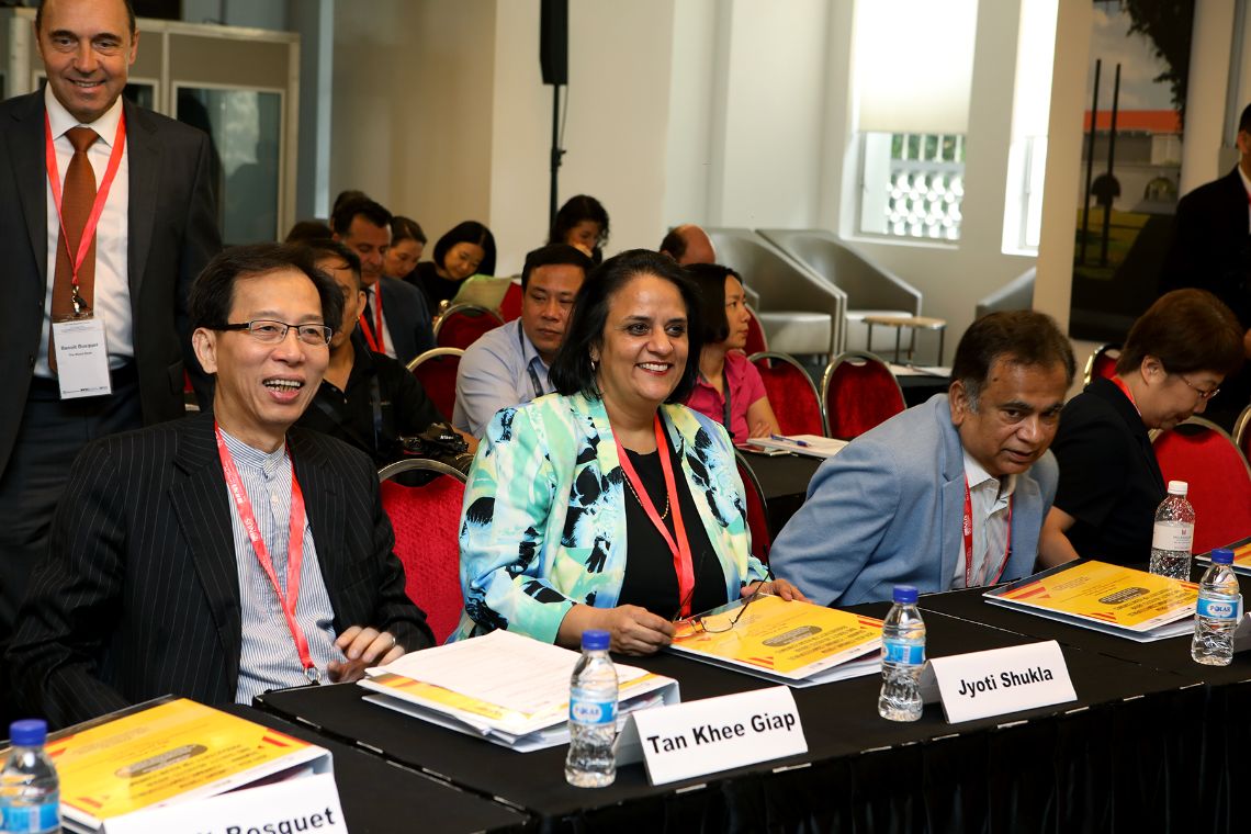  2019 ASIA ECONOMIC FORUM Seminar 1: Economic Competitiveness and Quality-Adjusted Labour Productivity for ASEAN Economies