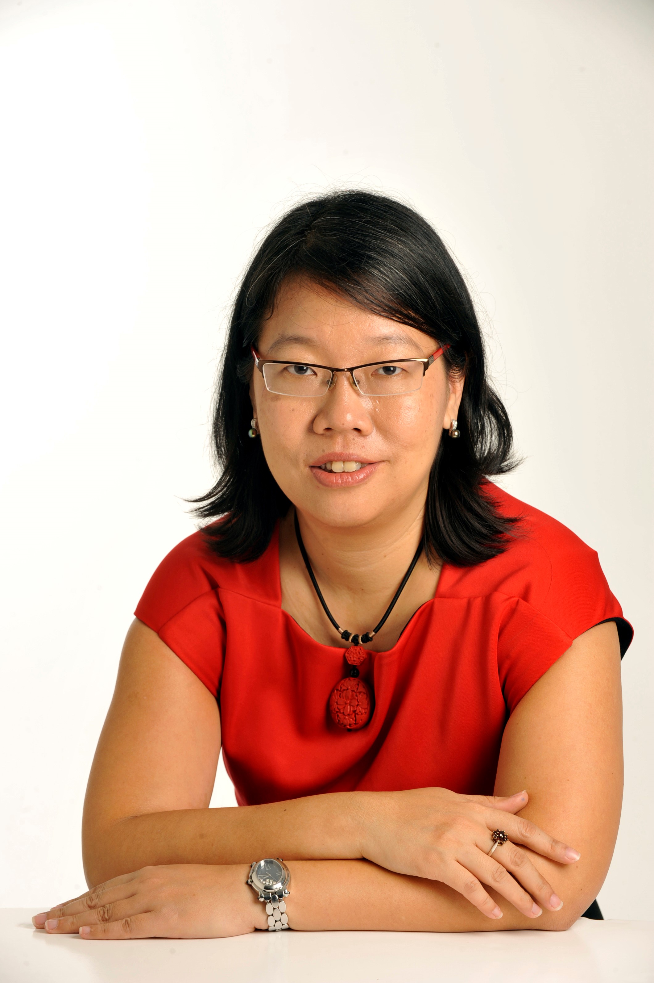 Ms. Chua Mui Hoong