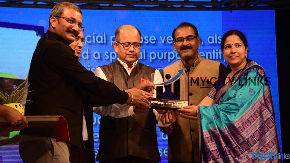 MPM Alumnus Amar Patnaik Received the Sansad Ratna Award 2022 - LKYSPP ...