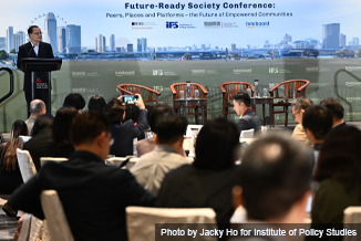 P_Future-Ready Society Conference Peers Places and Platforms the Future of Empowered Communities_Report_151223